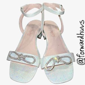 Cynthia Rowley Sparkly Bow Sandals – Size 5